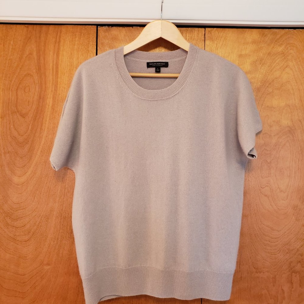 Banana Repulic Dolman Short Sleeve Crew-neck Cashmere Top